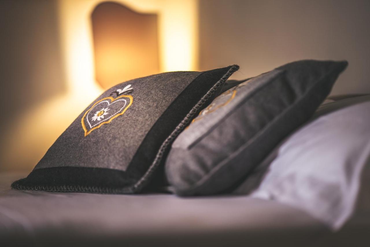 B&B S. Trinita 18 Suites & Rooms Trento Eksteriør bilde